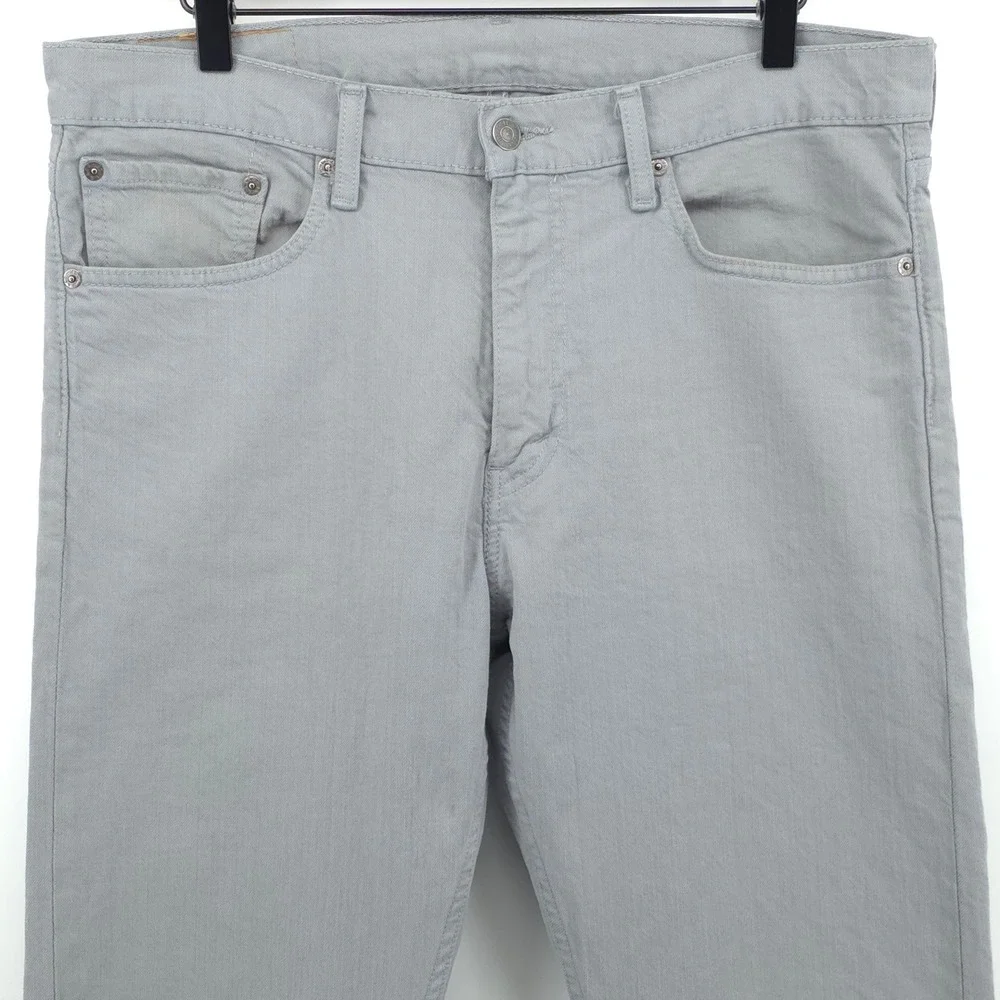 Levis elevate your